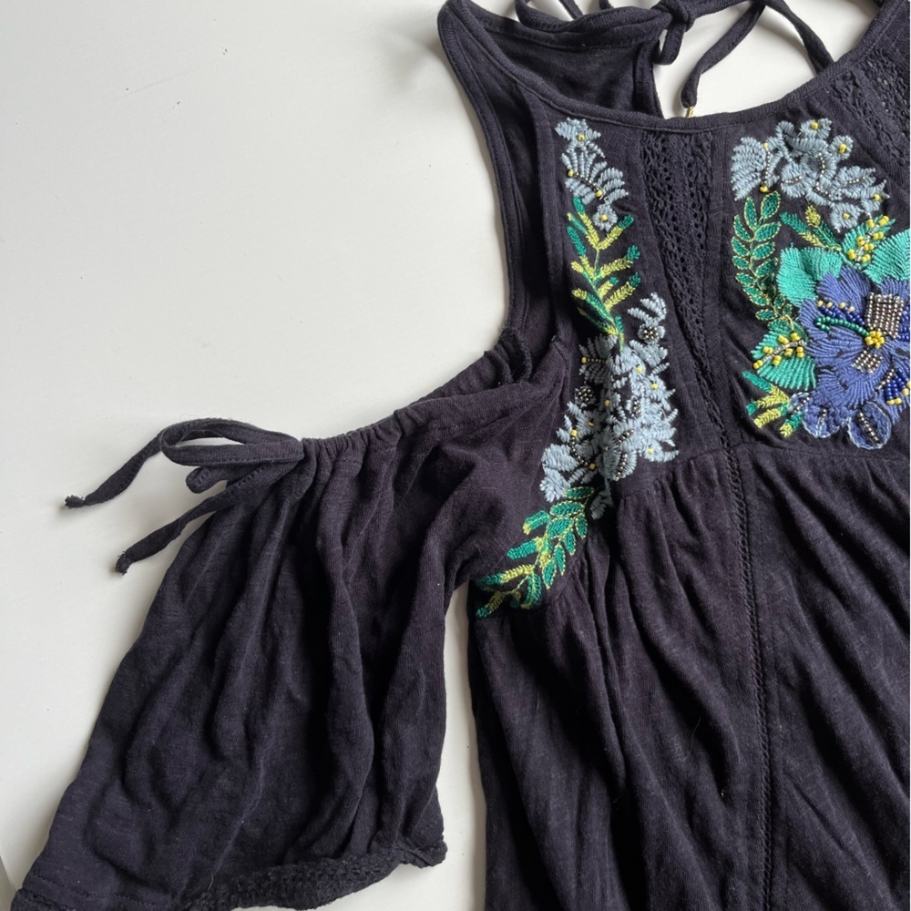 Free People fast times Navy beaded Embroidered cold shoulder Blouse - Picture 4 of 11